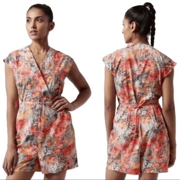 Athleta Pants - Athleta Marlow Renewed Bloom Tie Waist Romper Pink Pattern Women's Size‎ Large